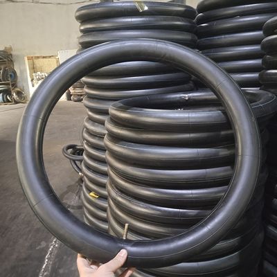 3.00-18 Innenröhre für den Motorrad-Zweck Ersetzen/Reparaten Rohrloser Motorradreifen Verkauf