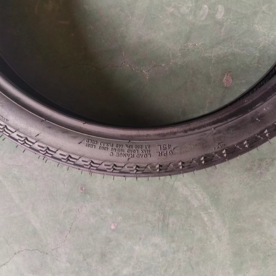 18 Zoll 2,50-18 Motorradreifen Custom mit natürlichen Gummi und 35%-55% Gummigehalt