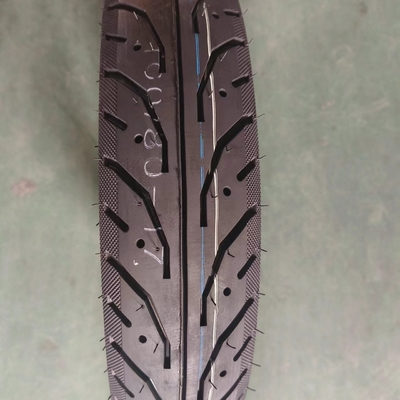 Nylon-Rohrlos-Motorradreifen 100/80-17 OEM in Qingdao mit Ladehafen akzeptiert