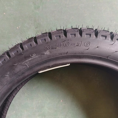 Qingdao Verkaufe 3,50-16 Gummi Reifen Motorradreifen aus Natur Gummi Stahl Nylon