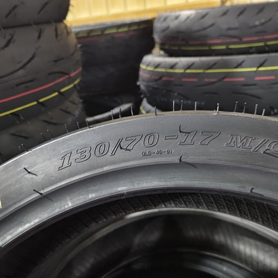 Naturkautschuk Rohstoff Motorradreifen 130/70-17 Motorradreifen 17