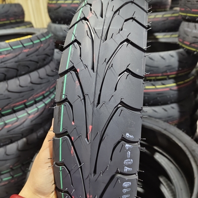 110/70-17 Motorradreifen von höchster Qualität für Reparatur- oder Ersatzbedarf