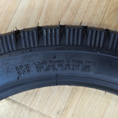6PR/8PR Ply Rating 3.00-17 Verschleißbeständige Reifen für Kundenbedürfnisse