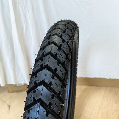 Naturgummi-Motorradreifen Gehäuse Direktwiderstandsreifen Motorradreifen3.00-17