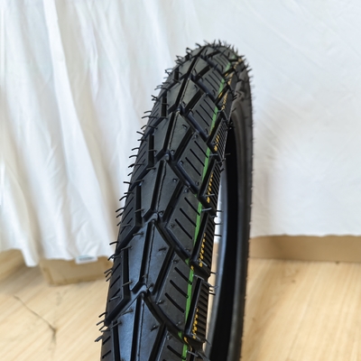 2.75-17 Motorradreifen Naturkautschuk und Reifengehäuse für eine reibungslose Fahrt