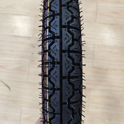 OEM akzeptable Motorradreifen 300-17 für Motorradkautschukgehalt 35%-55%