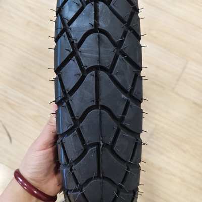 100/90-18 Motorradreifen und -schläuche für Reifeninnerteile aus Naturgummi, Stahl, Nylon