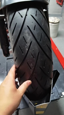 170/50-21 160/50-23 Halbschmelzreifen für Motorräder 8,2 kg Lieferzeit 25-30 Tage