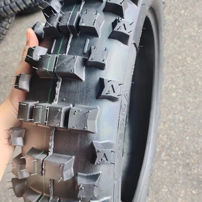 Rohrtyp TT/TL 140/80-18 6/8 PR Superweiche und mittelscheine Motorradreifen für Russland
