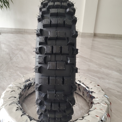 140/80-18 Superweiche und mittelweiche Reifen in Qingdao geeignet für verschiedene Gelände