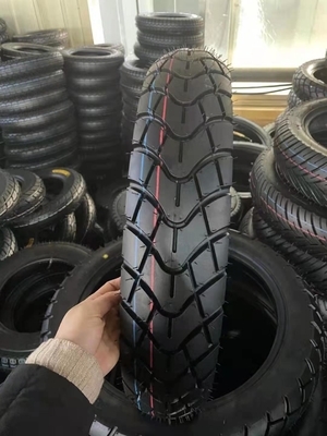 Top- 3,50-10 Motorradrohrloser Reifen Erste Klasse 2,70-3,0 kg erschwinglicher Rollerreifen