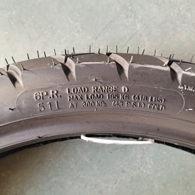 Südamerika 90/90-18 Motorradreifen mit unterschiedlichem Stil und 3,6 kg Gewicht
