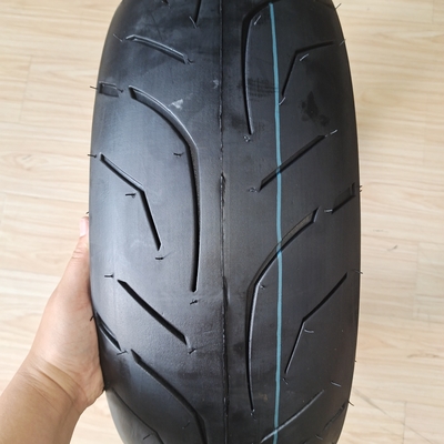 6PR/8PR Ply Rating Natur Kautschuk Stahl Nylon Material Motorradreifen Reifen 180/55-17