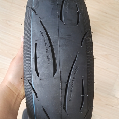 Naturkautschuk Stahl Nylon 140/60-17 Profi-Motorradreifen in Qingdao