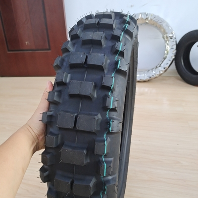 Offroad-Motorradreifen 140/80-18 mit schwarzem Design und 6PR/8PR Ply Rating