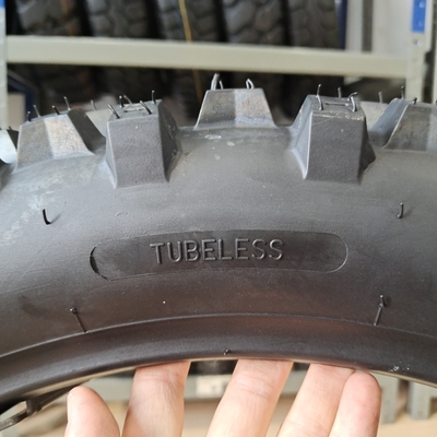 6PR/8PR Ply Rating Schwarzer Rohrloser Motorradreifen 140/80-18 140/80/18 für den russischen Markt