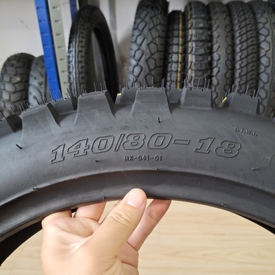 140/80-18 140/80/18 140 80 18 Reifen Langlebiges Geländefahrzeug Reifen für Motorräder mit Reifengehäuse