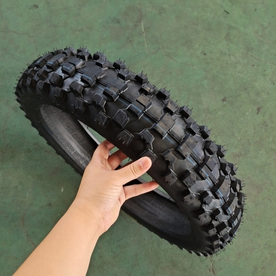 35%-55% Gummigehalt in Nylon-Motorradreifen110/70-17 für Vertriebspartner in Qingdao
