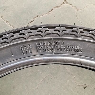 Sawtooth Vintage Motorradreifen 2.75-17 mit Naturgummi Stahl Nylon Material