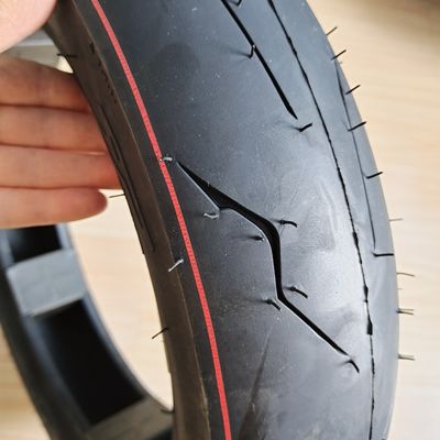 35%-55% Gummigehalt Motorradreifen 90/90-12 für Zweiradfahrräder