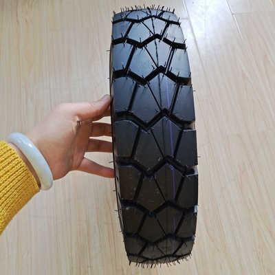 OEM akzeptable Motorradreifen Hochgeschwindigkeitsreifen 4.00-8 mit Naturgummi-Stahl-Nylon