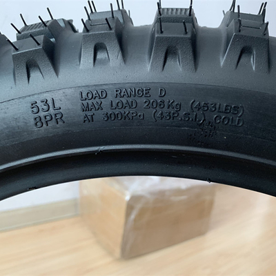Qingdao Port Manufactured 3.00-18 Motorradreifen für Offroad-Abenteuer und Herausforderungen