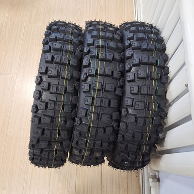 Motorradreifen 4,00-8 Produktionskapazität 5000 Stück pro Tag Harley-Davidson-Scooter