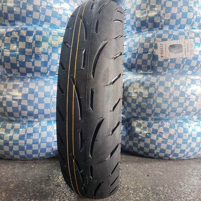 Mittlerer Osten Markt muss 120/70-17 Motorradreifen mit 35%-55% Gummigehalt haben
