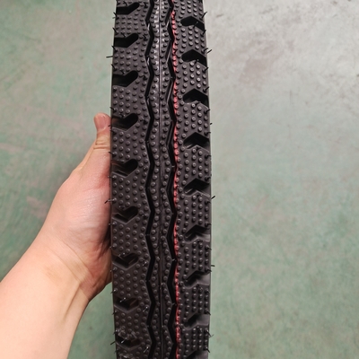 2.70-17 2.75-17 2.75-18 3.00-17 3.00-18 Rohrloser Motorradreifen mit Stahl und Nylon