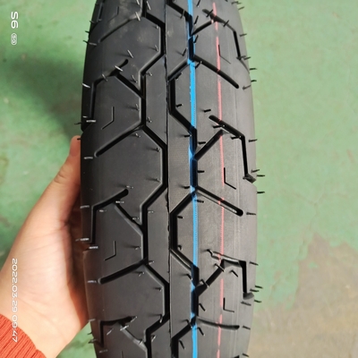 10 Zoll Motorradreifen 110/90-10 6 Ply Rate mit schwarzem Kautschuk und 35%-55% Kautschukgehalt