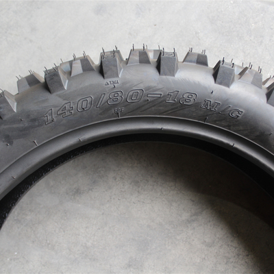 140/80-18 140/80r18 Weiches Offroad-Motorradreifen für Reisen von US-amerikanischen und russischen Fahrern