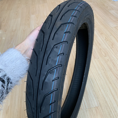 Produktionskapazität 5000 Stück pro Tag Motorradreifen 90/90-17