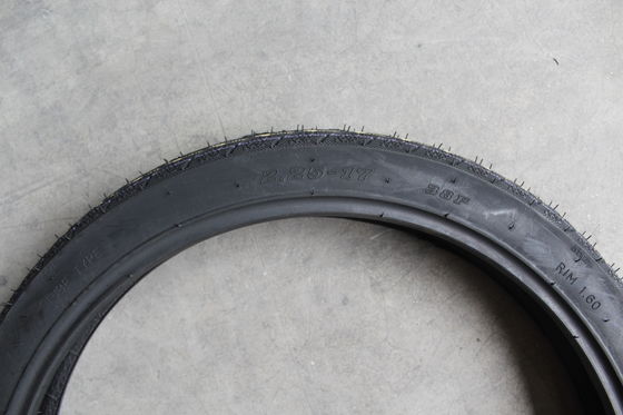 17 Zoll Motorradreifen und Räder Gummi-Rohrreifen Rohrlose Reifen 2,25-17 2,50-17