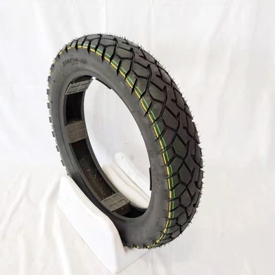 Produktionskapazität 5000 Stück pro Tag 110/90 16 Rohrloser Motorradreifen mit Reifengehäuse