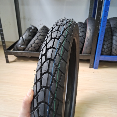 90/80-16 Schwarzer Reifengehäuse Motorradreifen perfekt für Ihre Geschäftsanforderungen