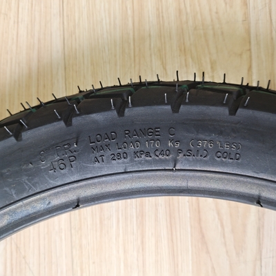 90/80-16 Schwarzer Reifengehäuse Motorradreifen perfekt für Ihre Geschäftsanforderungen