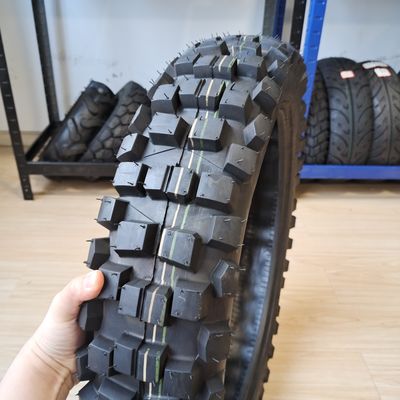 Motorradreifen 110/90-18 8PR für den venezolanischen Markt