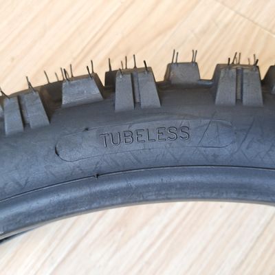 6pr/8pr Großer Griff 3.00-21 Moto Cross Hinterreifen TL Motorradreifen mit OEM akzeptabel