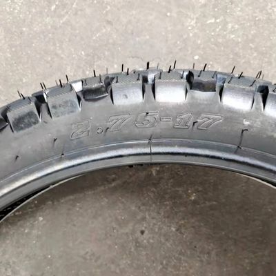 Motorradreifen 2.75-17 Rohrlose Reifenhülle mit fortschrittlicher Technologie