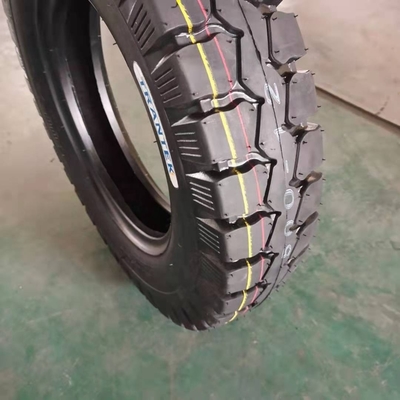 Motorradreifen 450 12 mit einem Gummigehalt von 35% bis 55%
