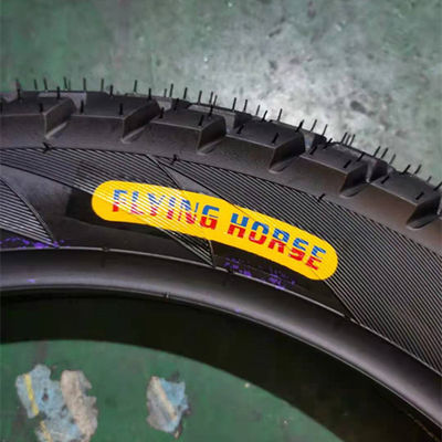 Zugfestigkeit 10,5 Afrikanischer Markt 110 90 17 Motorradreifen Vierräder Motorrad