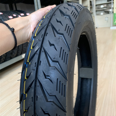Steigern Sie die Leistung Ihres Motorrads mit Herschel Reifen 100/90-14 Zugfestigkeit 10.5