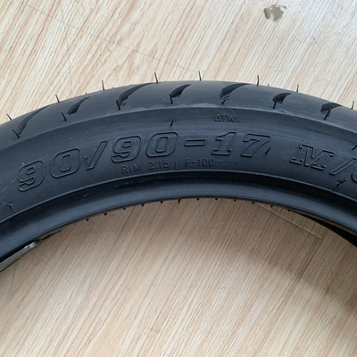 Deep Design Motorradreifen Rohrlos 90 90 17 für eine verbesserte Leistung