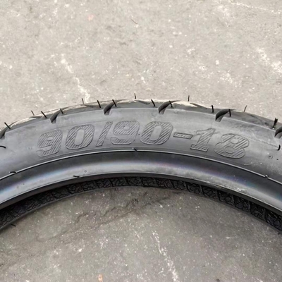 Naturgummi Rohrlos 90/90-18 Motorradreifen mit Ersatzteil Lebensdauer 20000 KM