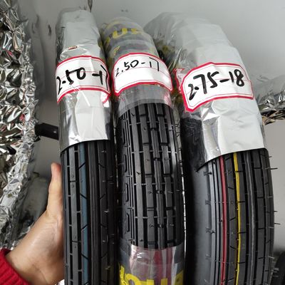 Super Gummi Motorradreifen 2.75-18 Lieferzeit innerhalb von 25 Tagen auf dem afrikanischen Markt