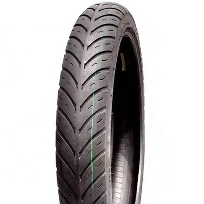 5000 Stück pro Tag Produktionskapazität Tiefentwurf 110/90-13 Naturkautschuk Motorreifen