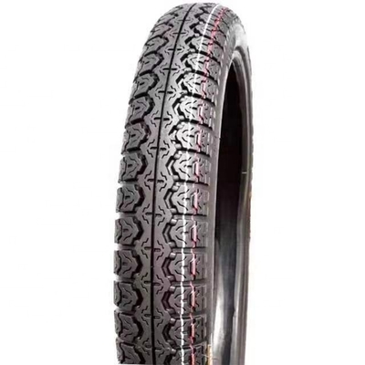 5000 Stück pro Tag Produktionskapazität Tiefentwurf 110/90-13 Naturkautschuk Motorreifen