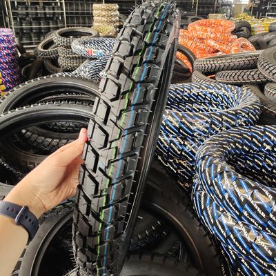 Top-Rating 275x18 300x18 90/90-18 Motorradreifen Geschwindigkeit 150km/h Ply Rate 6PR/8PR