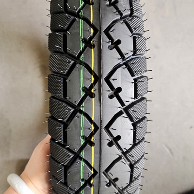 110/90-16 Motorradreifen TT TL mit 6PR/8PR Ply Rate und 150km/h Geschwindigkeit