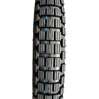 3.00-18 Rohrloser Motorradreifen für den Markt Lebensdauer 20000 KM Gummigehalt 35%-55%